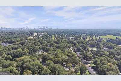 283 Barfield Avenue SW, Atlanta, GA 30310 - Photo 3