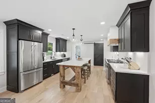 4008 Dover Ave, Alpharetta, GA 30009 - Photo 3