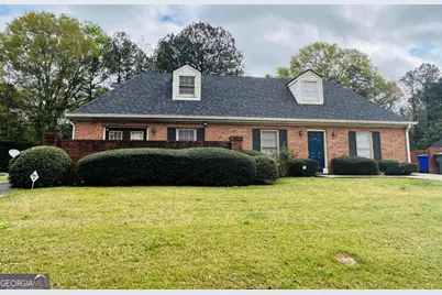 859 Park Place #B, Conyers, GA 30012 - Photo 1