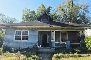 290 Spikes St, Macon, GA 31206 - Photo 1