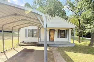 126 Kiker St, Tallapoosa, GA 30176 - Photo 1