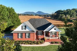 174 Hampton Hls Ln, Cleveland, GA 30528 - Photo 1