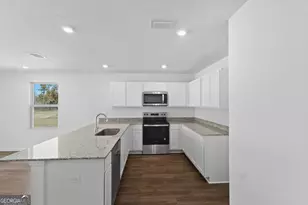 226 Landing Blvd, Kingsland, GA 31548 - Photo 3