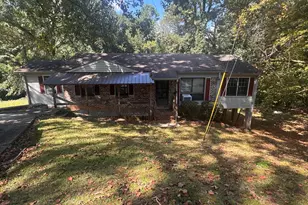 218 Alban Ct, Toccoa, GA 30577 - Photo 1