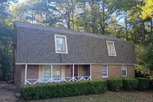 281 W Lakeview Dr, Lagrange, GA 30240 - Photo 1