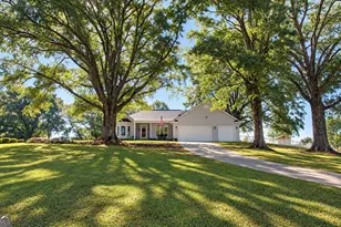 19 Oakfield Dr SE, Rome, GA 30161 - Photo 5