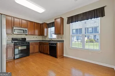 6472 Portside Way, Flowery Branch, GA 30542 - Photo 7