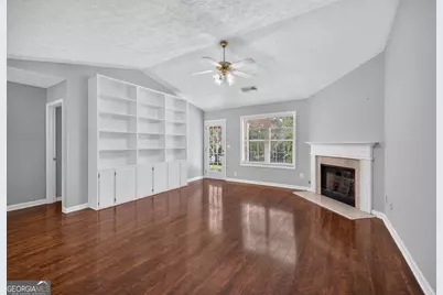 6285 Huntcliff Drive, Flowery Branch, GA 30542 - Photo 5