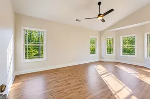 70 Ridgewood Ln, Hartwell, GA 30643 - Photo 5
