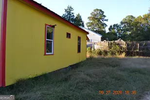 142 S Main St, Milledgeville, GA 31061 - Photo 3