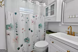823 Frances Dr SE, Smyrna, GA 30080 - Photo 17