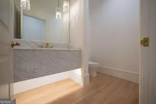 500 Emily Reed Ln, Atlanta, GA 30342 - Photo 17