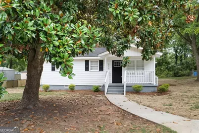 210 Douglas Street, Monroe, GA 30655 - Photo 5