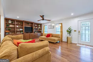 185 Bartlett Cir, Bowdon, GA 30108 - Photo 19