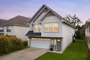 614 Cedar St, Saint Simons, GA 31522 - Photo 1