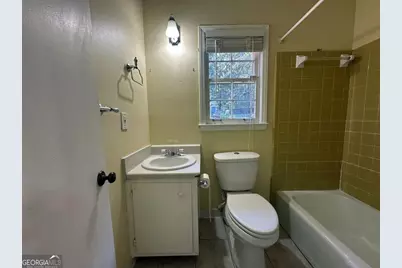 5377 Rockmoor Drive, Stone Mountain, GA 30088 - Photo 15