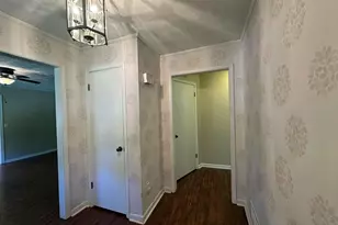 5377 Rockmoor Dr, Stone Mountain, GA 30088 - Photo 3
