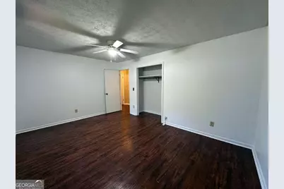5377 Rockmoor Drive, Stone Mountain, GA 30088 - Photo 17