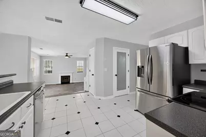 729 Stonebrook Drive Drive, Lithonia, GA 30058 - Photo 9