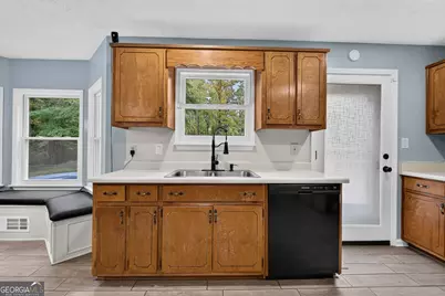 430 Pinehurst Drive, Stockbridge, GA 30281 - Photo 13