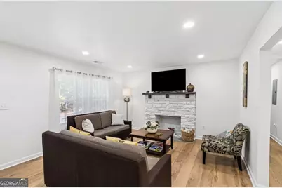 569 Yancey Drive, Forest Park, GA 30297 - Photo 7