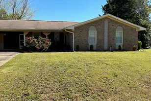 266 Valencia Cir, Centerville, GA 31028 - Photo 1