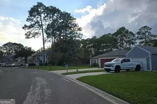 8114 Coatbridge Ln E, Jacksonville, FL 32244 - Photo 5