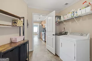 271 Stillwood Dr, Winder, GA 30680 - Photo 17