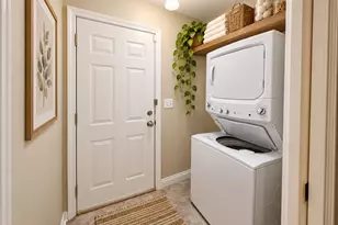 3205 Flamingo Dr SW, East Point, GA 30344 - Photo 11