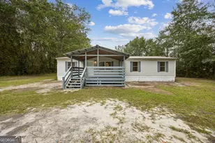720 Palmhurst Dr, Folkston, GA 31537 - Photo 1