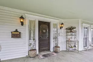 310 S Lewis St, Metter, GA 30439 - Photo 7
