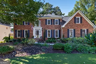 110 Colonnade Dr, Peachtree City, GA 30269 - Photo 1