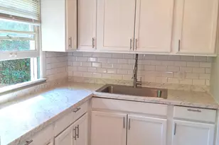 2454 Anthony Cir, Macon, GA 31206 - Photo 7