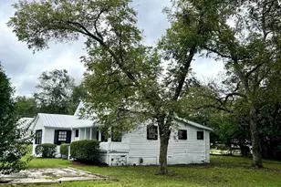 226 Griffin Ave, Eastman, GA 31023 - Photo 17