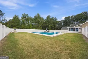 101 Ann Dr, Waycross, GA 31503 - Photo 9