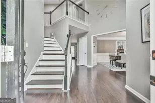 987 Park Hollow Way, Lawrenceville, GA 30043 - Photo 3