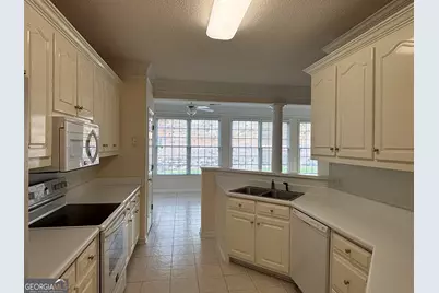 126 Augusta Drive, Peachtree City, GA 30269 - Photo 5