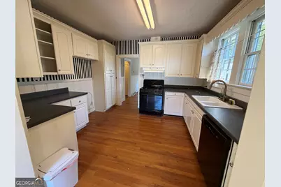 508 Charlton Street NW, Rome, GA 30165 - Photo 9