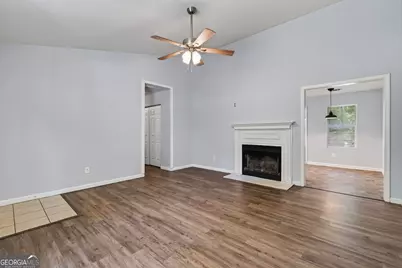 112 Starlake Drive, Jackson, GA 30233 - Photo 11