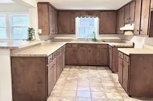 521 Greeson St, Summerville, GA 30747 - Photo 11