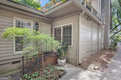 2218 Peachtree Road NW, Atlanta, GA 30309 - Photo 29