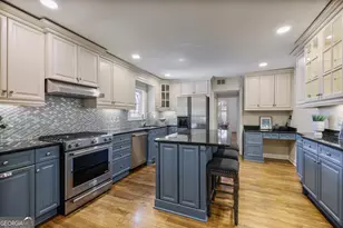 2218 Peachtree Rd NW, Atlanta, GA 30309 - Photo 3