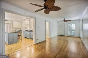 2218 Peachtree Rd NW, Atlanta, GA 30309 - Photo 25