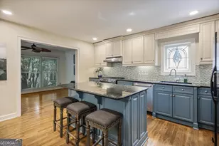 2218 Peachtree Rd NW, Atlanta, GA 30309 - Photo 23