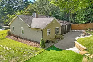 200 Chardonay Ct, Peachtree City, GA 30269 - Photo 35