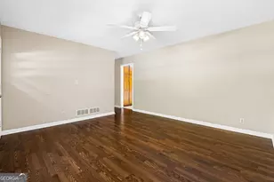 1490 High Meadow Dr, Stone Mountain, GA 30083 - Photo 3