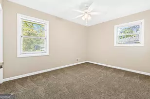 1490 High Meadow Dr, Stone Mountain, GA 30083 - Photo 17
