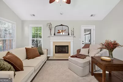 115 Hunterian Place, Newnan, GA 30265 - Photo 7