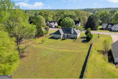 678 Bailey Drive, Jefferson, GA 30549 - Photo 35