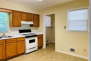 25 Martin St, Newnan, GA 30263 - Photo 5